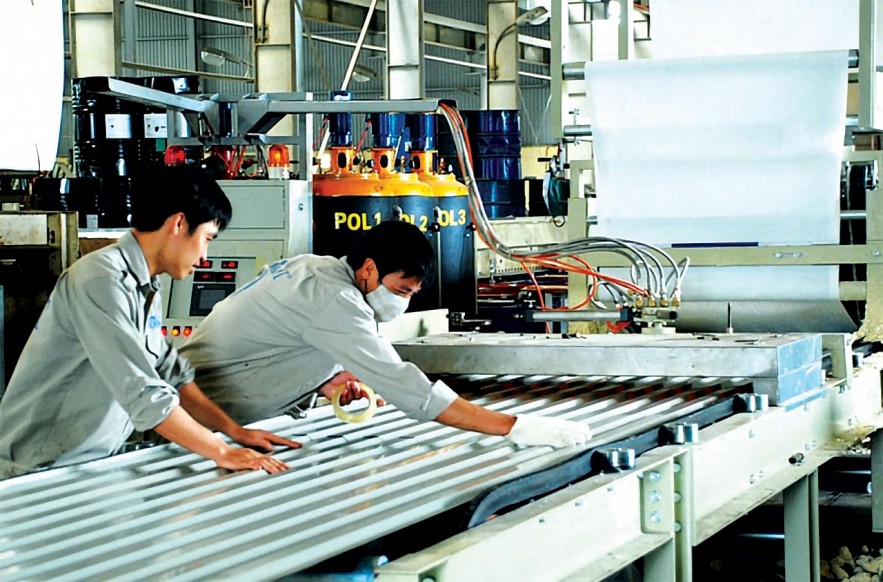 Các doanh nghiệp nhỏ và vừa nếu không có tài sản thế chấp sẽ khó khăn tiếp cận nguồn vốn vay ngân hàng. Các doanh nghiệp nhỏ và vừa nếu không có tài sản thế chấp sẽ khó khăn tiếp cận nguồn vốn vay ngân hàng.