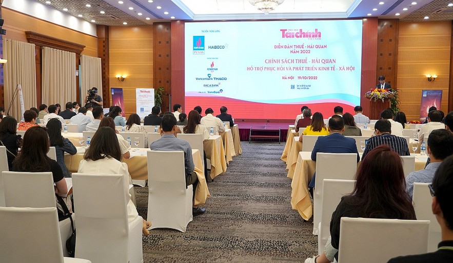 Chuyển đổi số ngành Thuế: Lấy doanh nghiệp, người dân làm trung tâm phục vụ