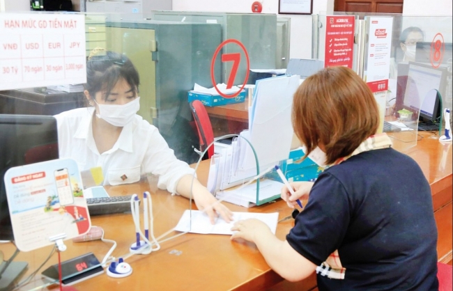 Ngân hàng có tài sản thế chấp, nhưng vẫn như "nắm dao đằng lưỡi"