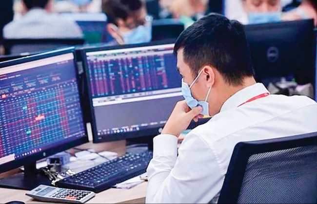 Thị trường chứng khoán tháng 11: Cơ hội tăng trưởng vẫn chưa rõ ràng
