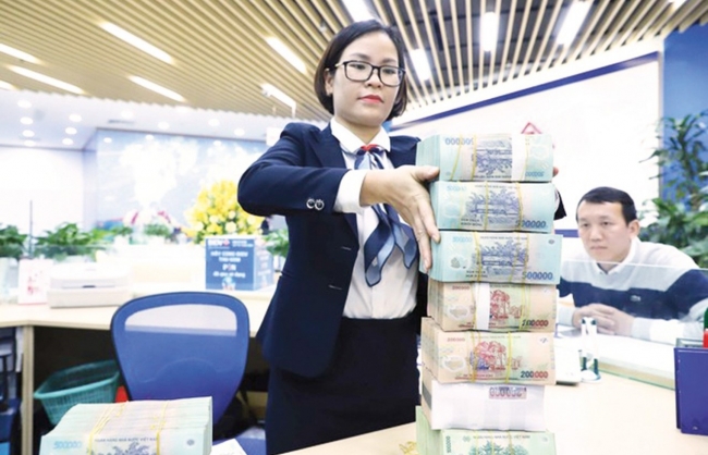 Ngân hàng lo phương kế giảm bớt “tác hại” của cuộc đua lãi suất