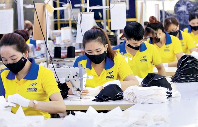 cai thien moi truong kinh doanh giup tang nang suat lao dong