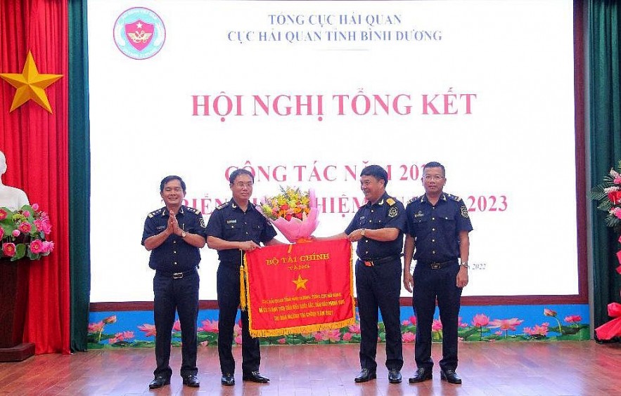 Cục Hải quan Bình Dương thu ngân sách đạt 18. 626 tỷ đồng Cục Hải quan Bình Dương thu ngân sách đạt 18.626 tỷ đồng