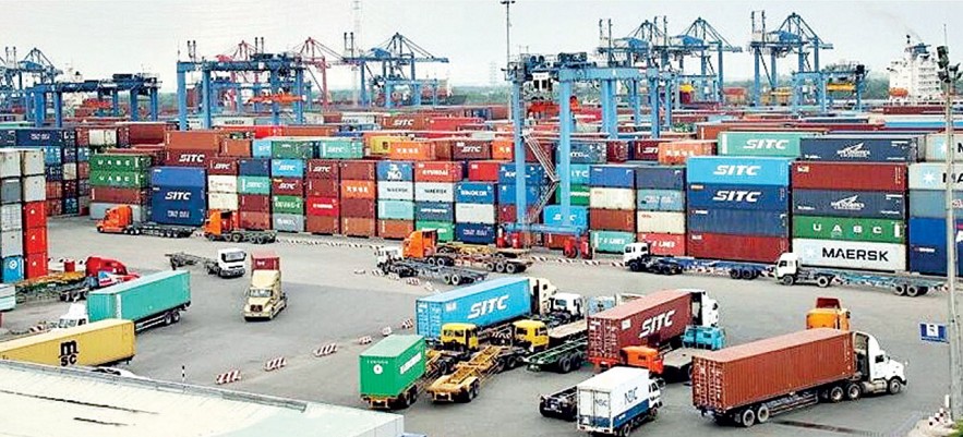 Xuất nhập khẩu - điểm sáng kinh tế năm 2022 của nước ta. Xuất nhập khẩu - điểm sáng kinh tế năm 2022 của nước ta.