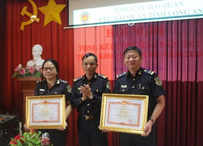 nam 2023 cuc hai quan long an dat muc tieu thu ngan sach dat 5000 ty dong