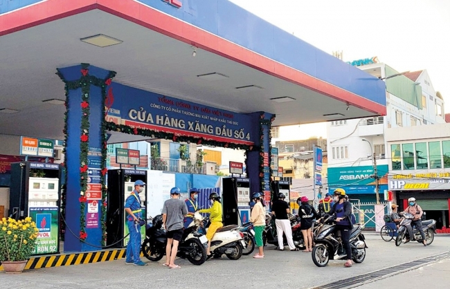 Bộ Công thương quản lý xăng dầu để chủ động hơn trong điều hành
