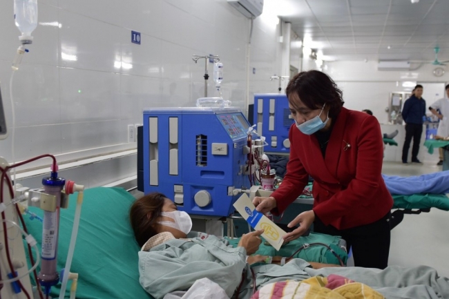 ha noi nhieu benh nhan duoc quy bao hiem y te chi tra hon mot ty dong