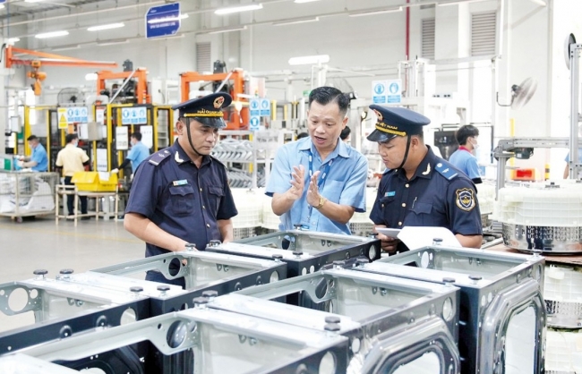 Thêm cải cách, tăng lợi ích cho doanh nghiệp xuất nhập khẩu