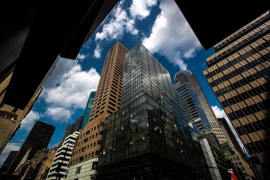 Thêm một ngân hàng sụp đổ, Mỹ nỗ lực ngăn khủng hoảng tài chính lan rộng