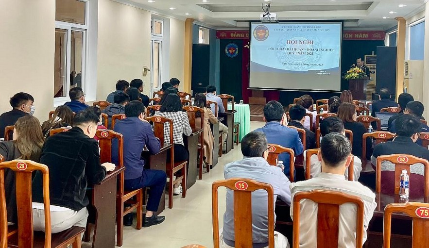 Cục Hải quan Thanh Hóa tăng cường hỗ trợ doanh nghiệp thu ngân sách đạt hơn 3.300 tỷ đồng Cục Hải quan Thanh Hóa thu ngân sách đạt hơn 3.300 tỷ đồng