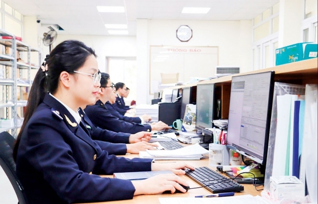 Ngành Hải quan đối diện với thách thức giảm thu ngân sách