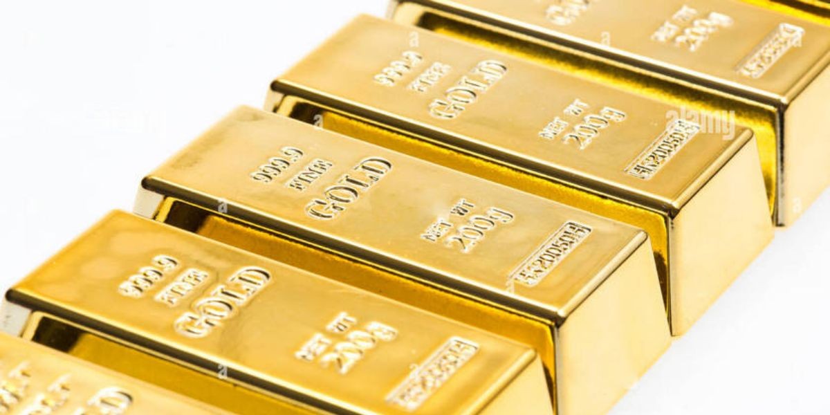 Lãi suất kỳ vọng giảm, ngân hàng hé lộ kết quả kinh doanh, vàng tăng sức hút