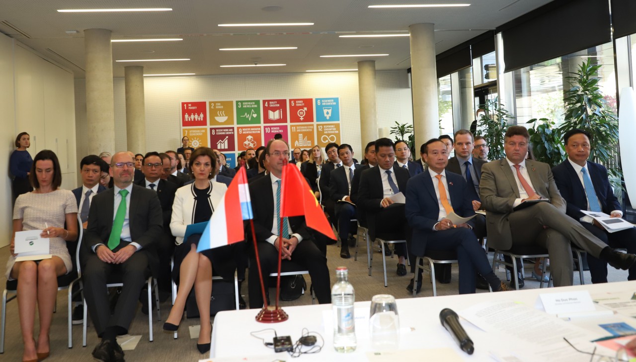 Việt Nam tạo mọi điều kiện cho doanh nghiệp trong và ngoài nước huy động vốn xanh thuận lợi