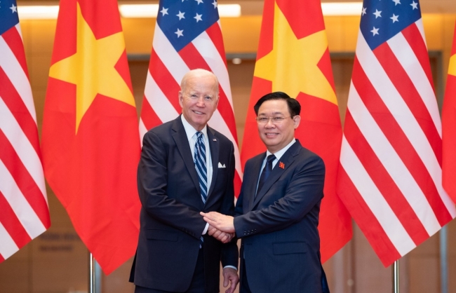 Chủ tịch Quốc hội Vương Đình Huệ hội kiến Tổng thống Hoa Kỳ Joseph R. Biden