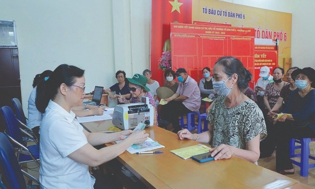 ha noi dam bao chi tra luong huu an toan kip thoi den nguoi thu huong