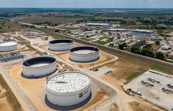 vi sao gia dau quay tro lai moc 90 usdthung co the len 100 usd truoc nam 2024