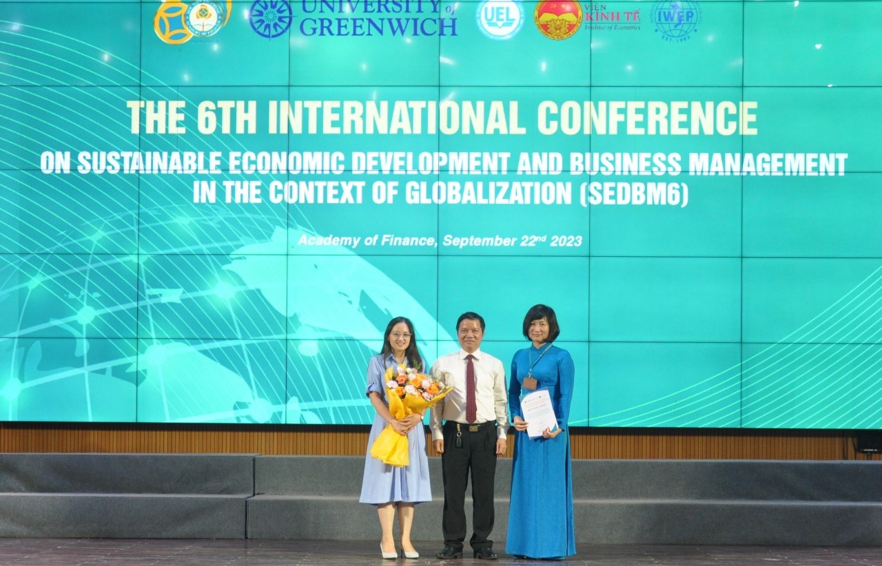 Phát triển kinh tế và kinh doanh bền vững trong điều kiện toàn cầu hóa