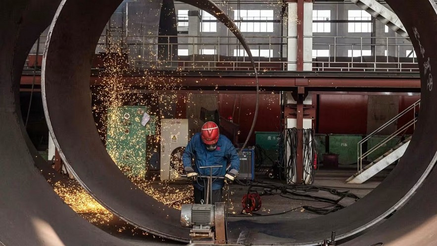 Tăng trưởng của Trung Quốc vượt dự báo khi chi tiêu tiêu dùng cải thiện Kinh tế Trung Quốc tăng trưởng vượt dự báo khi chi tiêu tiêu dùng cải thiện