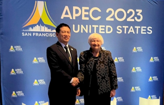 cac bo truong tai chinh apec thao luan ve chinh sach tai khoa