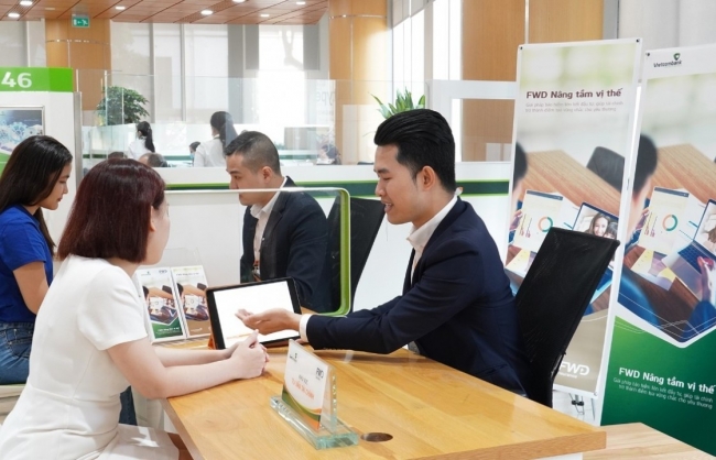 Doanh nghiệp bảo hiểm đua 'nâng cấp' trải nghiệm khách hàng