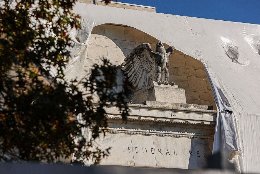 Phố Wall dự báo FED sẽ cắt giảm lãi suất vào đầu năm 2024