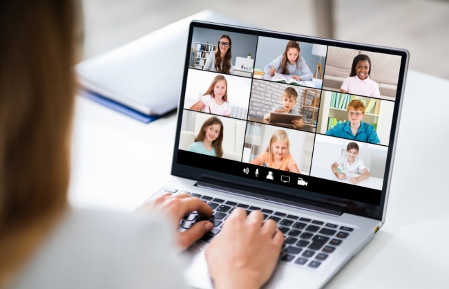 giai phap hop truc tuyen the he moi mobifone meet nen tang hop truc tuyen cua mobifone