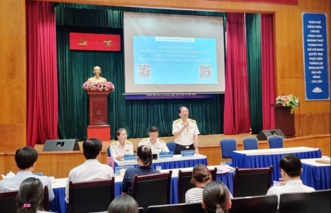 TP. Hồ Chí Minh: Nâng cao ý thức về hóa đơn trong kinh doanh xăng dầu