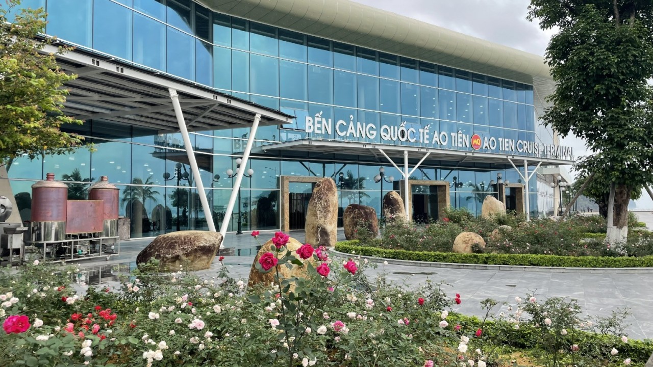 Quảng Ninh phát triển Vân Đồn trở thành Khu kinh tế biển đa ngành