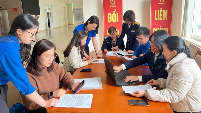 cuc thue quang binh giai dap nhieu vuong mac ve quyet toan thue