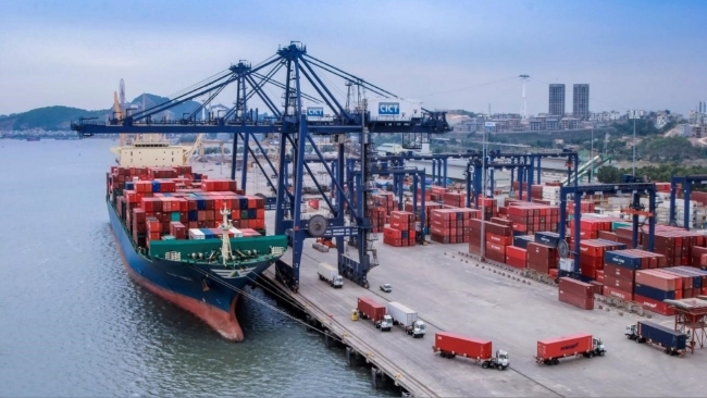 Nền tảng tài chính vững chắc hỗ trợ hiệu quả cho tăng trưởng kinh tế