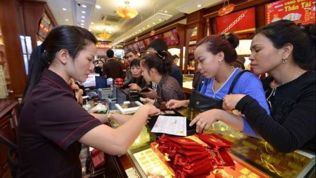 Quy định thanh toán không dùng tiền mặt trong kinh doanh vàng: Tăng minh bạch, hạn chế tội phạm tài chính