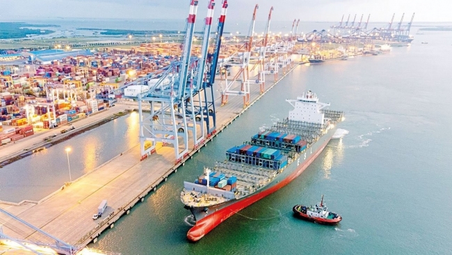 Kinh tế có tín hiệu phục hồi, nhưng còn tác động bởi biến số bên ngoài