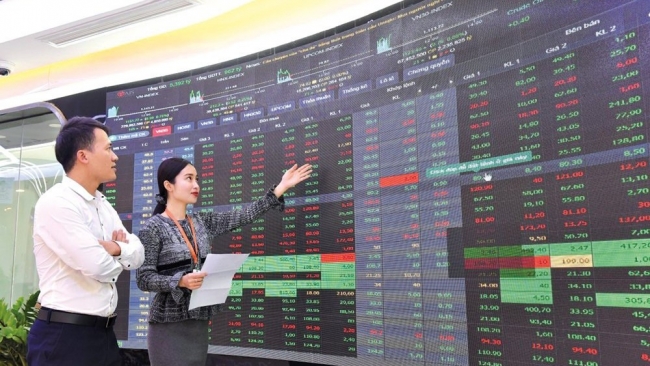 Thị trường chứng khoán - Dự báo những gam màu tươi sáng