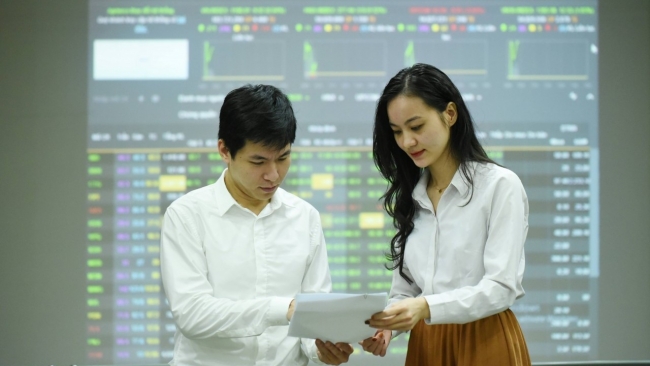 Thị trường cần những phiên mở biên độ để “test” cung – cầu