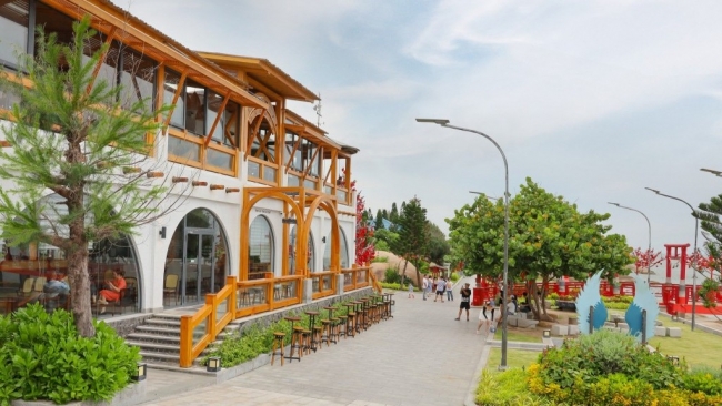 Trân Châu Beach & Resort ra mắt thương hiệu và cửa hàng trà sữa Tacerla Tea House