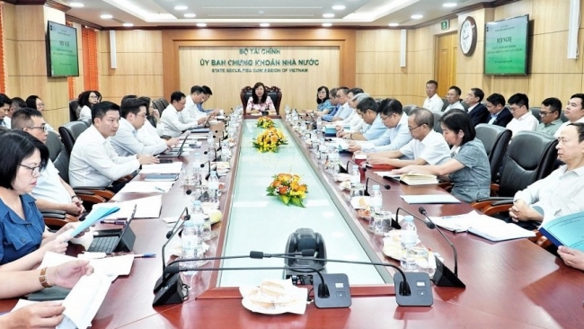 Thị trường chứng khoán duy trì tăng trưởng và thanh khoản tích cực