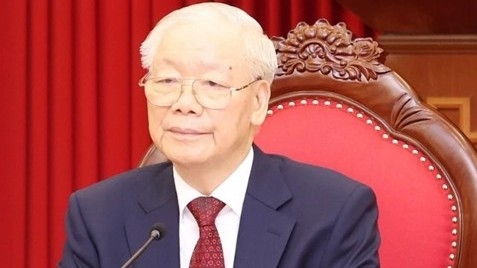 vinh biet mot nhan cach lon tron doi vi dang vi dan