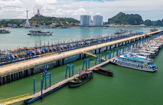 Quảng Ninh công bố Chiến dịch kích cầu du lịch 2025: “Trải nghiệm Di sản, kết nối thế giới”