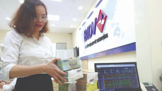 Còn dư địa để giảm lãi suất cho vay?