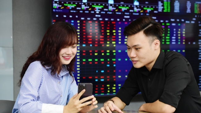 Thị trường chứng khoán diễn biến tích cực, lực tăng có bền?