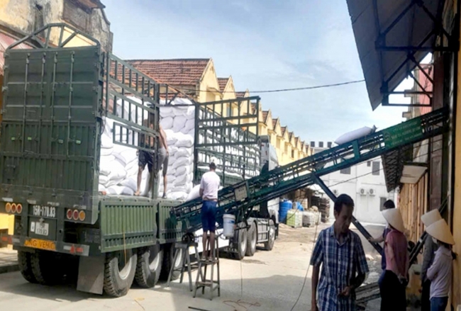 Cục Dự trữ Nhà nước khu vực Thái Bình hoàn thành nhập 7.000 tấn gạo