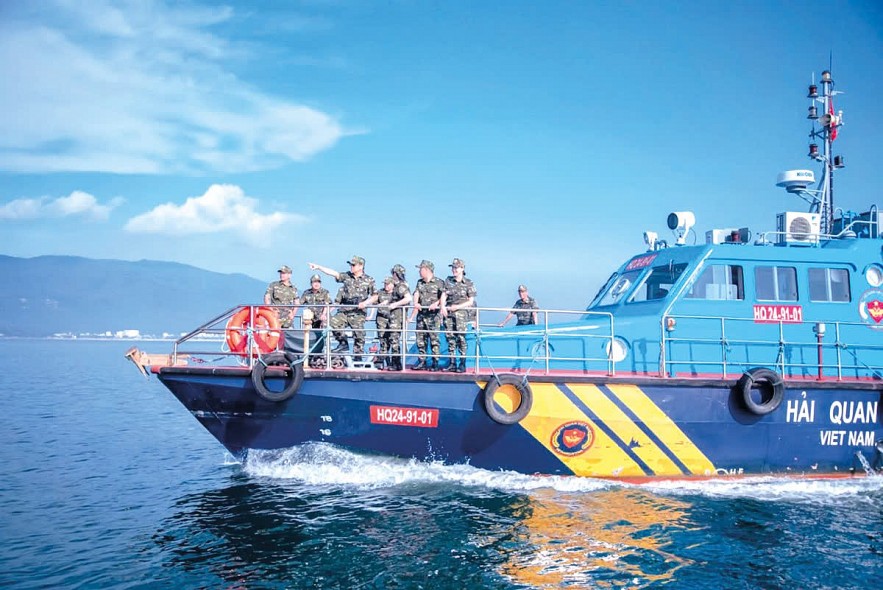 Hải quan Việt Nam - 79 năm đóng góp vào đổi mới và hội nhập của đất nước Hải quan Việt Nam - 79 năm đóng góp vào đổi mới và hội nhập của đất nước