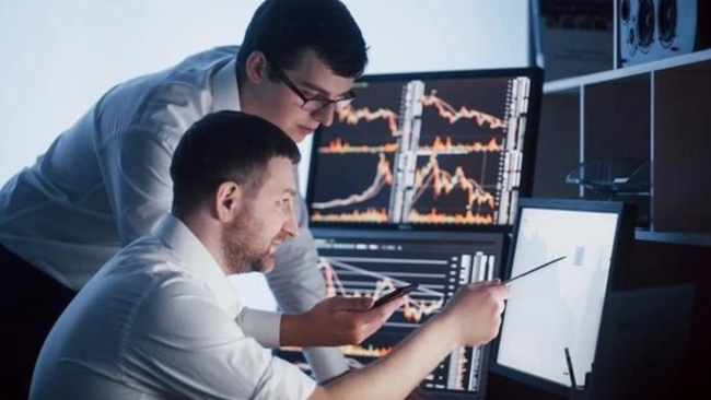 Việt Nam được hưởng lợi từ dòng tiền đầu tư luân chuyển khi FED hạ lãi suất và kỳ vọng nâng hạng