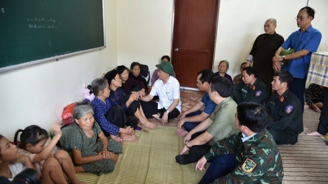 pho thu tuong ho duc phoc khong de xay ra tinh trang thieu luong thuc toi ba con vung thien tai