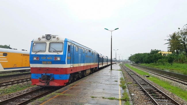 duong sat bac nam hoat dong binh thuong ha noi hai phong ngung chay mot so tuyen