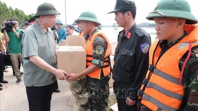 trong lu du thay tinh nguoi am ap