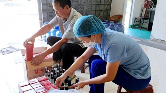 cuc thue phu tho siet chat quan ly tem dien tu ruou thuoc la