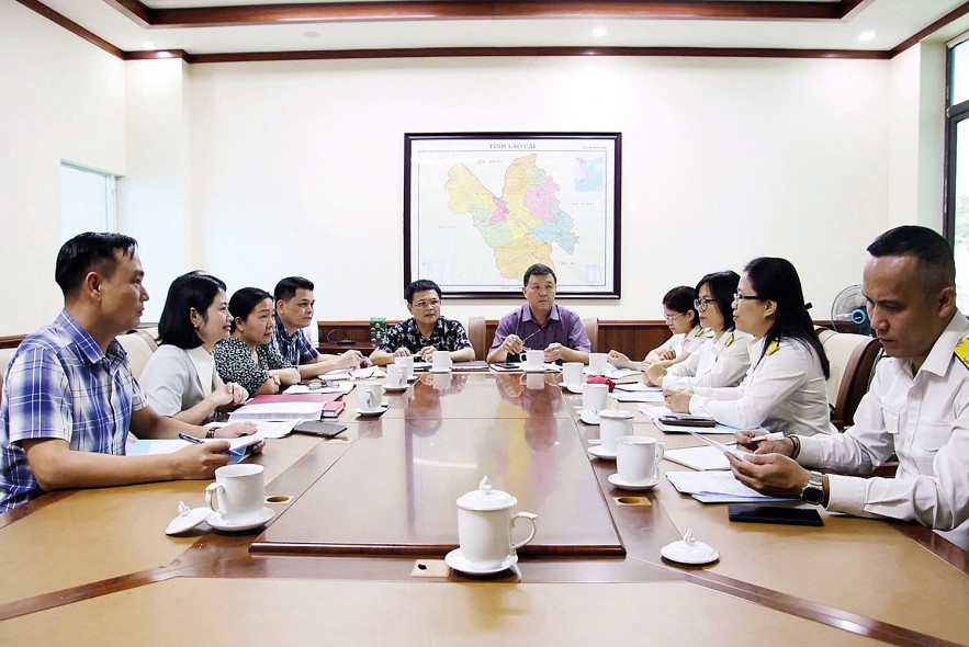 Cơ quan thuế rốt ráo hỗ trợ doanh nghiệp bị ảnh hưởng do thiên tai Cơ quan thuế rốt ráo hỗ trợ doanh nghiệp bị ảnh hưởng do thiên tai