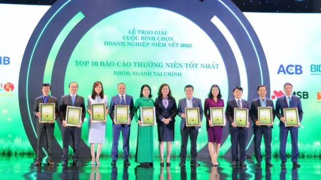 Công bố các doanh nghiệp vào chung khảo Cuộc bình chọn Doanh nghiệp niêm yết năm 2024