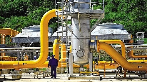 Giá xăng dầu, gas biến động ra sao thời gian tới?